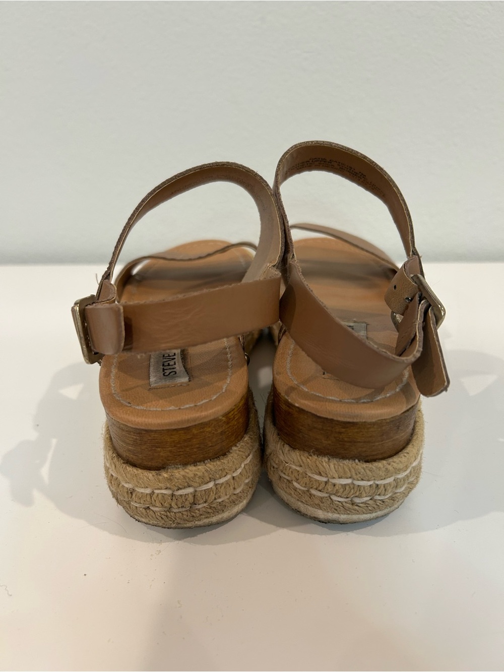 Steve Madden Tan Brown Leather Platform Sandals - Picture 7 of 7